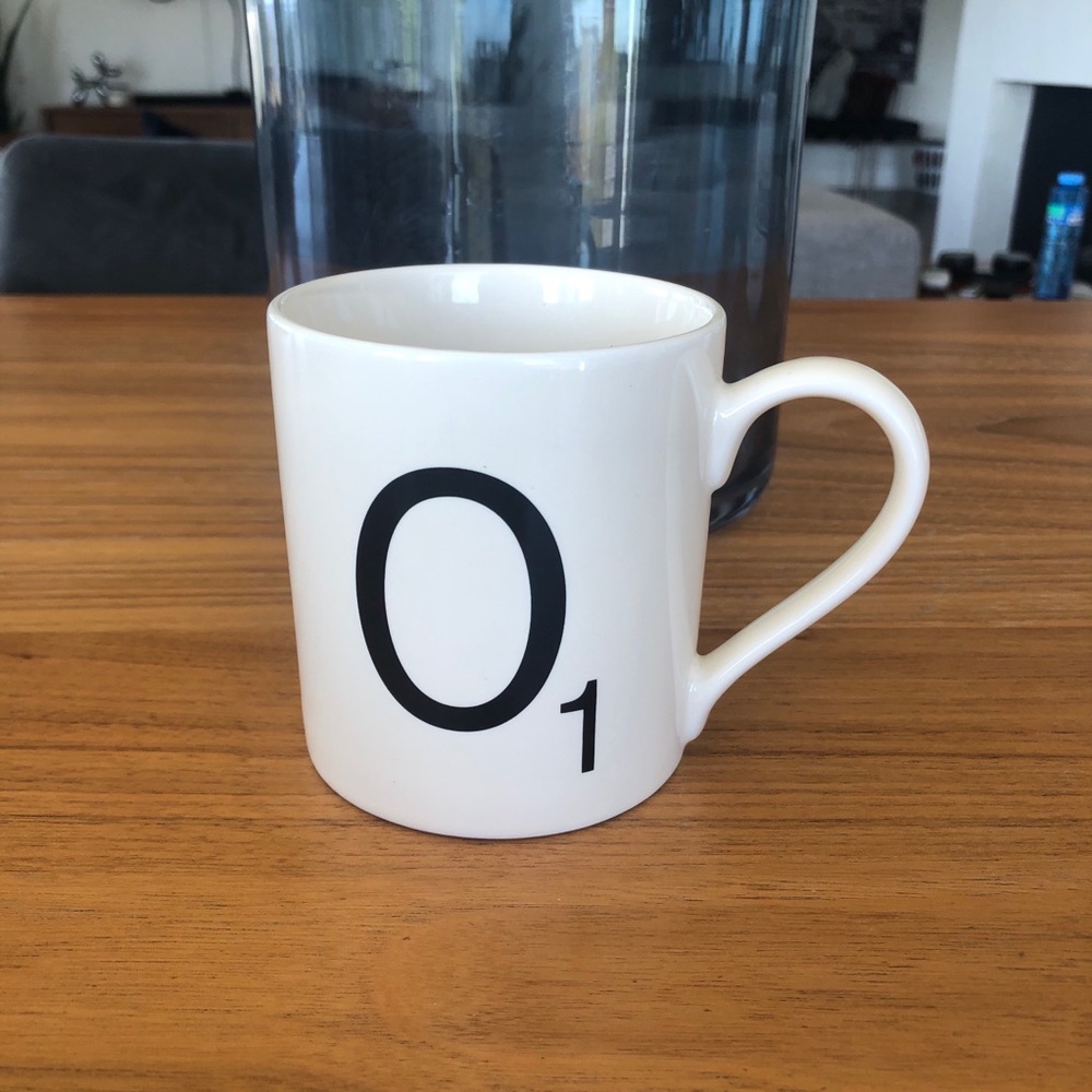 SCRABBLE letter O Coffee mug